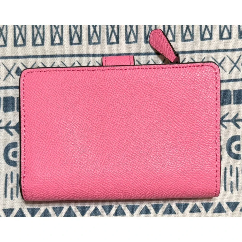 Coach crossgrain leather